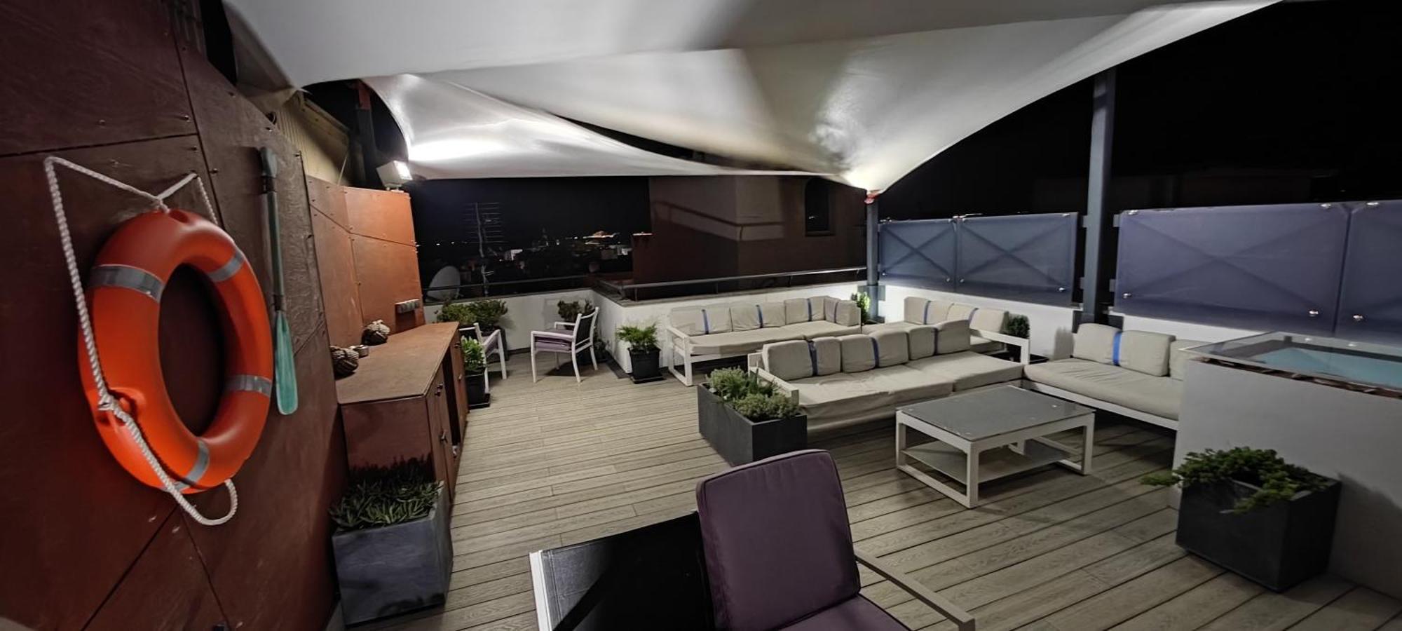 La Vela Blanca Apartment Roses Exterior photo